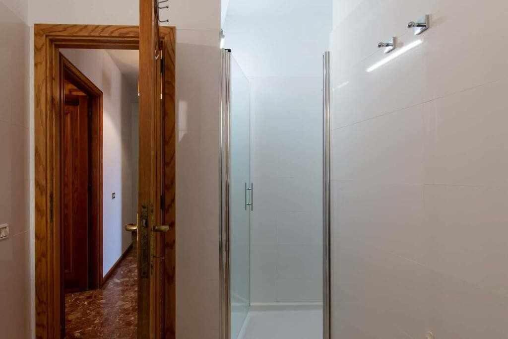 לוס כריסטיאנוס Apartamento Playa Las Vistas Free Wifi Playa מראה חיצוני תמונה